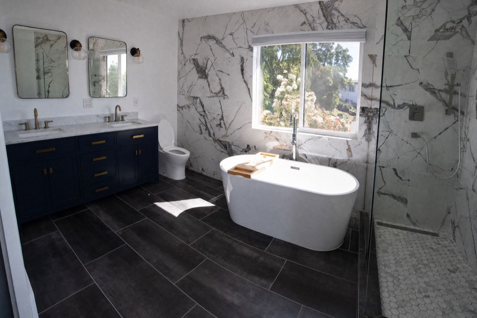 Bathroom photo 2